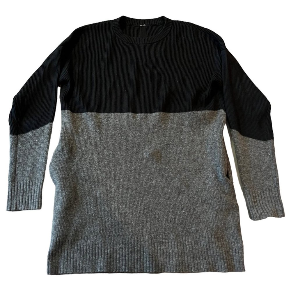 Lululemon Athletica Sweater Black Gray Mens Medium Knit Pullover